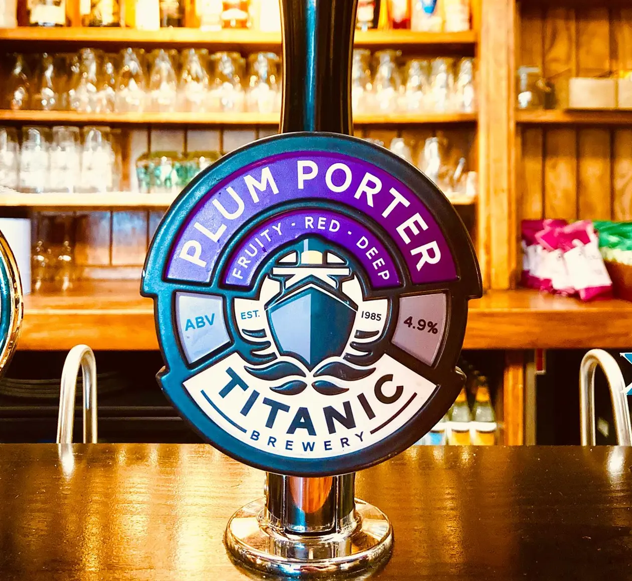 The Wheatsheaf Inn and Cowshed Restaurant in Raby is now serving Titanic Brewery's Plum Porter for the next few weeks! This seasonal favorite offers a rich, fruity flavor, perfect for autumn. Stop by to enjoy it while it's on tap.